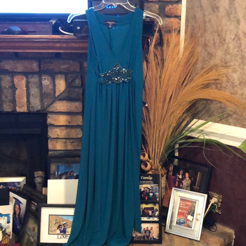 Clean and sleek evening dress